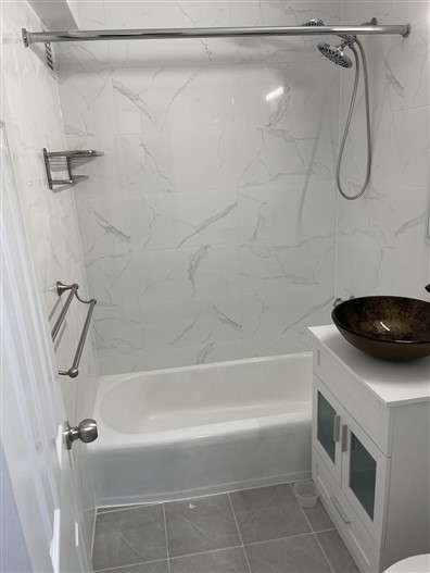 纽约南通德胜装修公司 | 纽约装修师傅 厨房卫生间装修 徐师傅有30年经验 庭院装修 免费上门估价