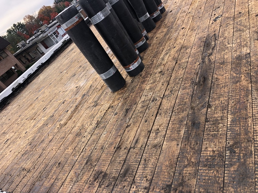 纽约长岛用优质材料的长岛屋顶可承受住重量瓦片