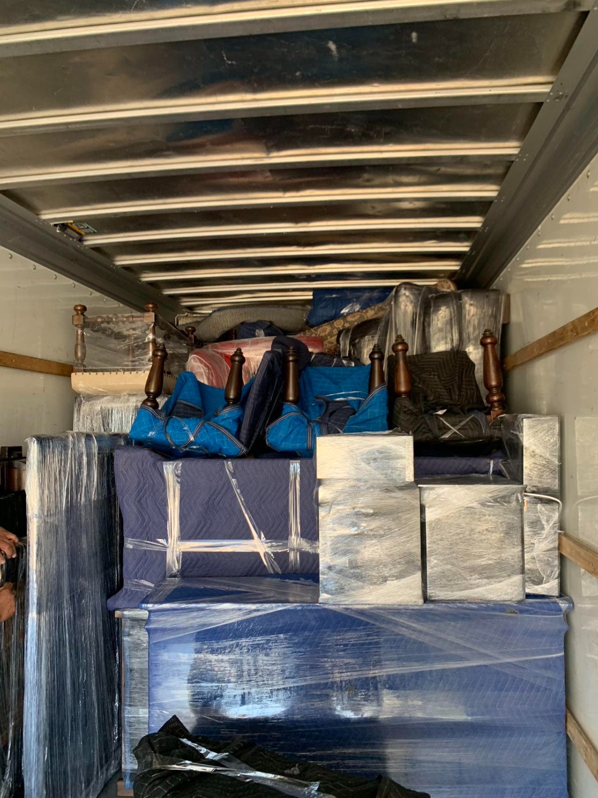 达拉斯兄弟搬家，全美跨州搬家，一站式服务，手续齐全，百万保险