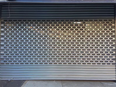 卷闸门安装维修，家庭车库门安装维修，店铺卷闸门/卷帘门维修安装