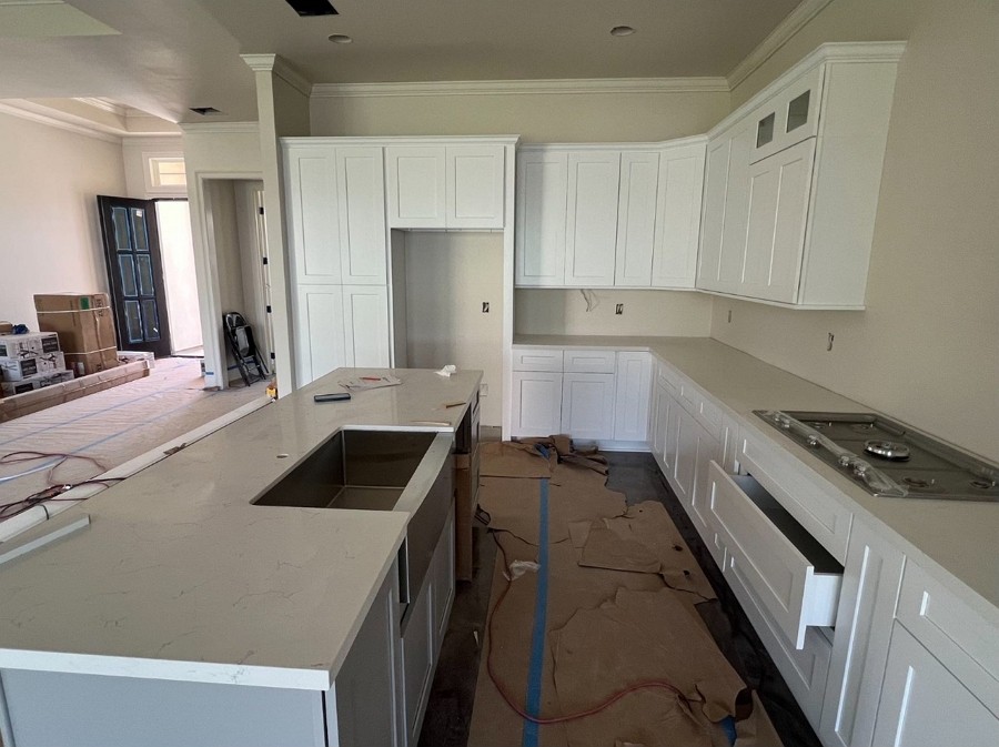 扬州装修公司承接康州室内装修： 廚房装修，磁磚地板，水电木工，包工包點，做工精湛！ 康州房屋装修