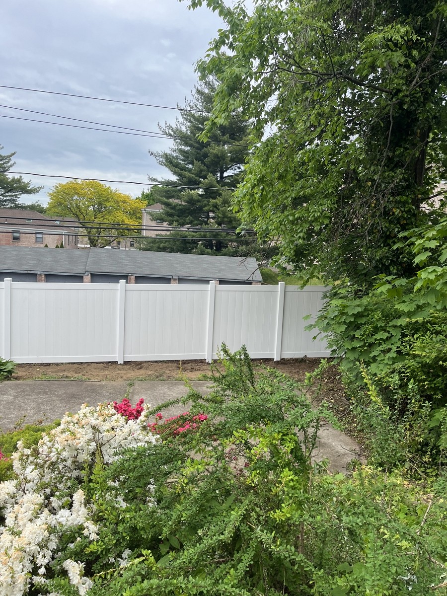 纽约吉美庭院砍树公司 – 纽约砍树，纽约砍树刨根，修树剪枝，草坪围栏，庭院装修，水泥路面硬化，外墙维修