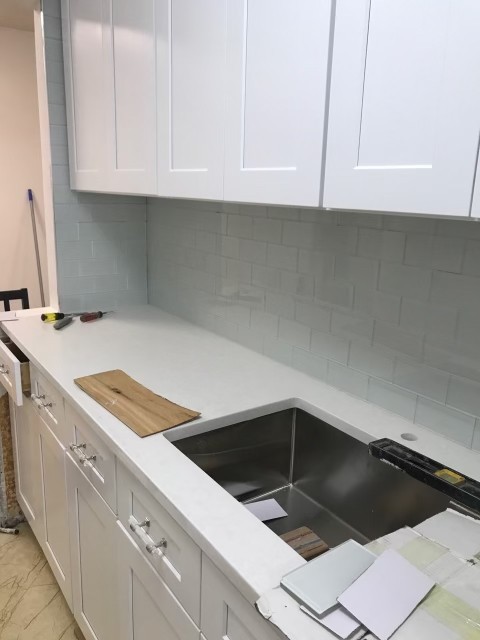 纽约丽华装修公司从事家庭装修加建改建,店面餐馆装修多年,华人专业装修地板瓷砖门窗,木工水电安装等