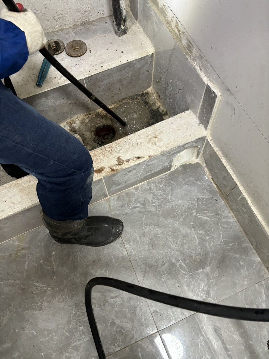 疏通管道水渠阻塞 专业通渠通管 讯达通渠公司包通水管 精通各种排水管堵塞 [史丹顿岛通水管]