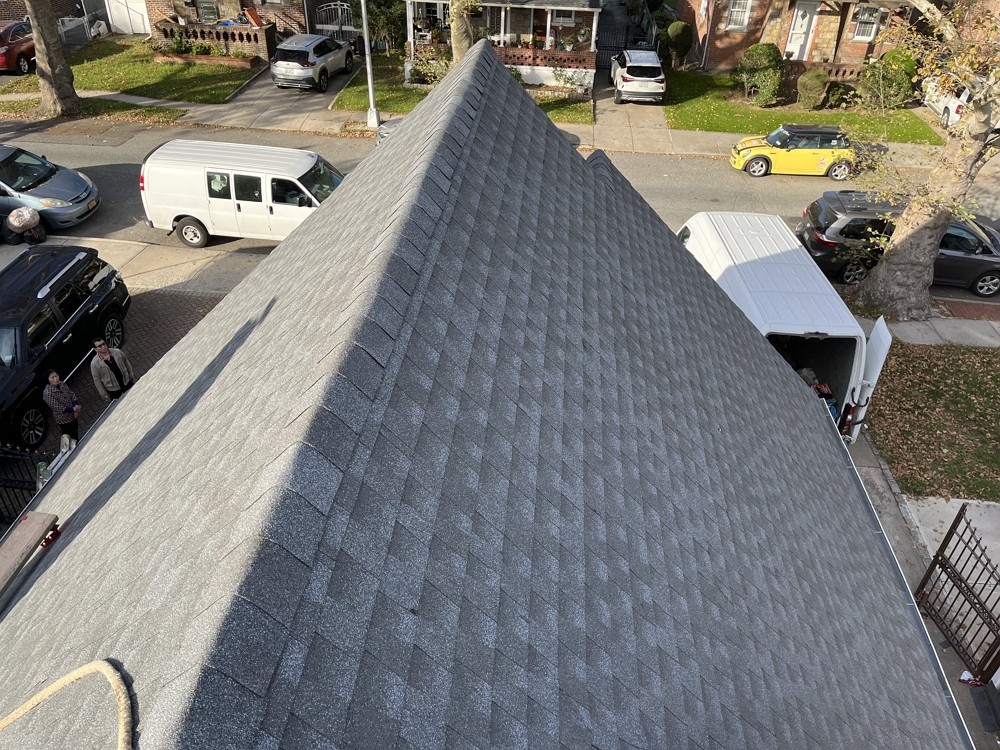 纽约长岛屋顶公司提供屋顶维修服务， 屋顶漏水