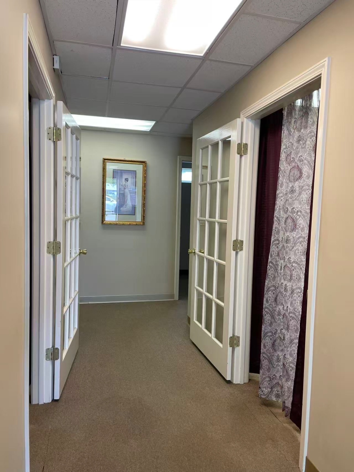 唯一亚洲按摩店