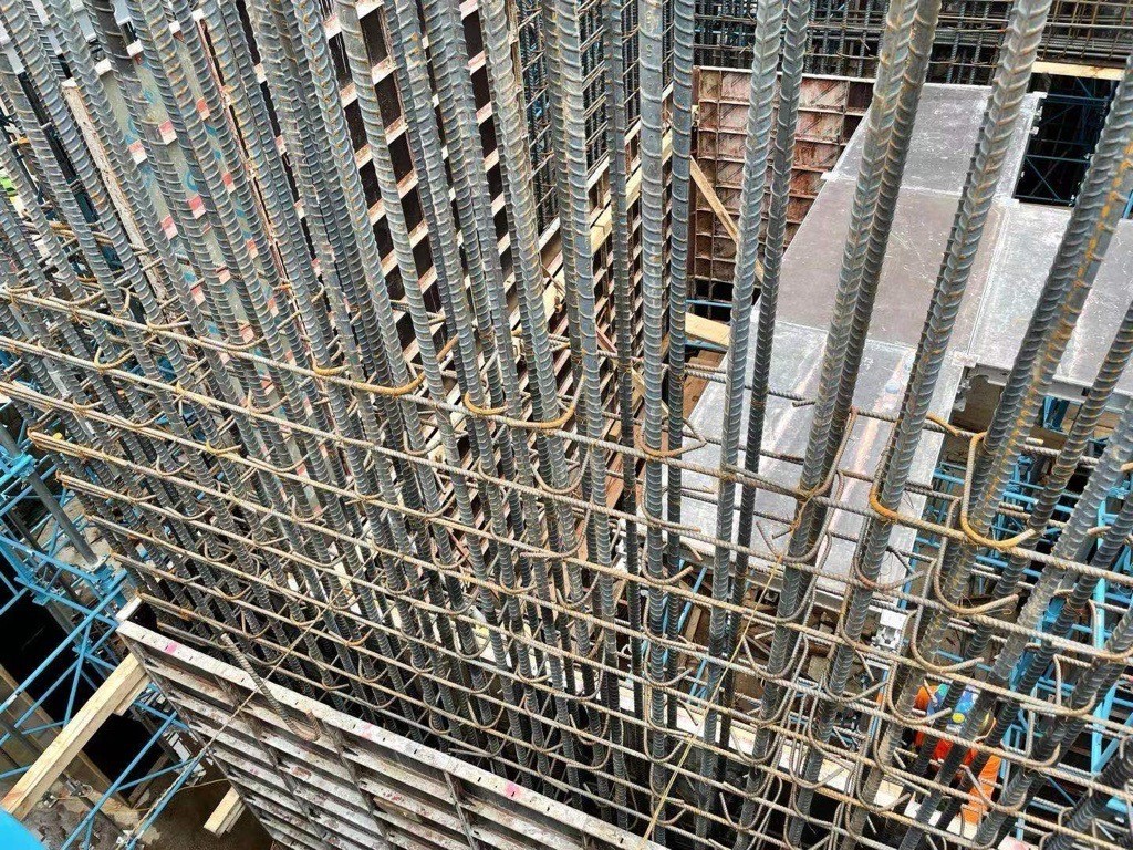 曼哈顿建筑工程， 纽约打造地基