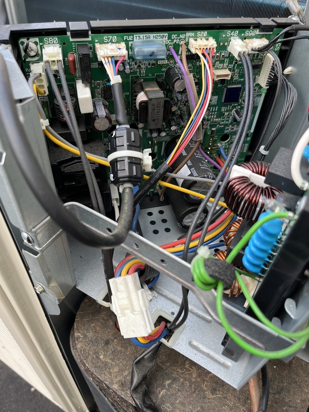 宏兴胜冷暖 – 空调维修 菜箱/冰库/码柜全能修 换热水炉 抽风机 煤气暖炉 从业冷暖维修26年