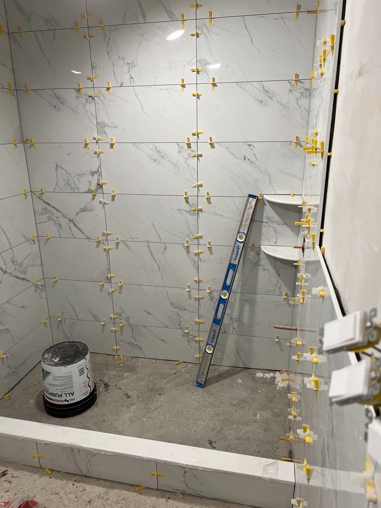 林氏装修公司承接特拉华房屋装修，商业店铺装修，室内/庭院装修，浴室/厨房装修，地下室翻新，水电木工