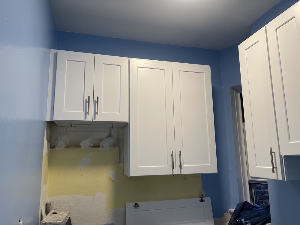 南通德胜装修公司，有30年房屋装修经验，厨房装修，卫生间装修，木工水电，免费估价找徐师傅