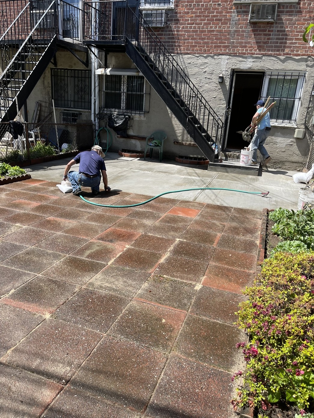 南通德胜装修公司，有30年房屋装修经验，厨房装修，卫生间装修，木工水电，免费估价找徐师傅