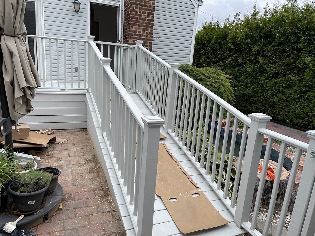 南通德胜装修公司，有30年房屋装修经验，厨房装修，卫生间装修，木工水电，免费估价找徐师傅