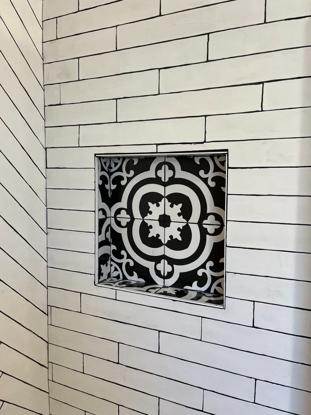 精雅装修公司，精做家庭住宅装修，店铺/餐馆装修，500万保险，开工纸资质，厨房浴室，土木水电，大小工程