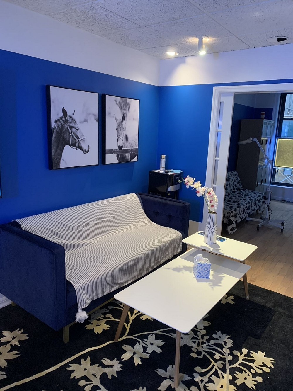 精雅装修公司 家庭住宅/康斗/Co-op公寓内外装修,商业装修-餐馆,超市店铺,诊所 美甲店 办公室翻新