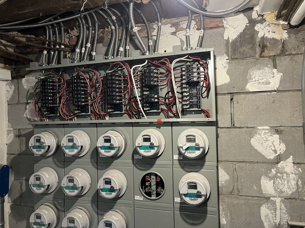 精雅装修公司，精做布鲁克林家庭住宅装修，店铺/餐馆装修，500万保险，开工纸资质，厨房浴室，土木水电