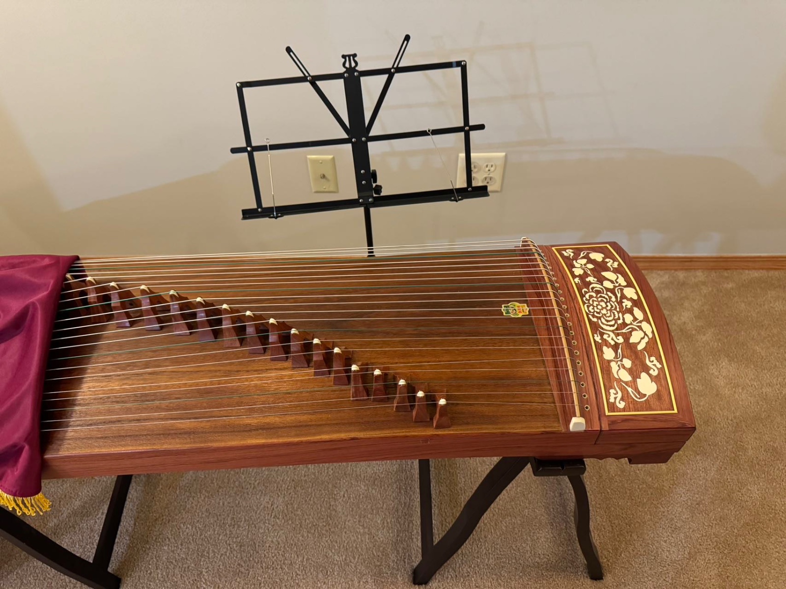 全新古筝，搬家急出！！！