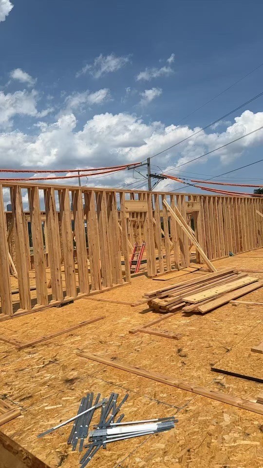 梦之家装修公司-宾州建筑装修,内外装修,水电土木,地板安装,厨房浴室,门窗更换,油漆,免费上门估价!