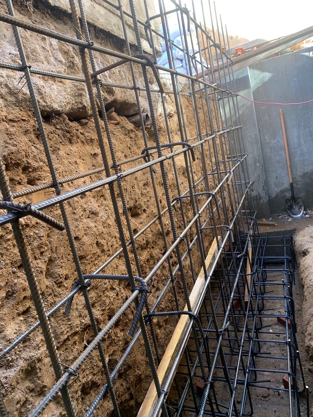 绿典装修建筑公司 – 专精纽约房屋装修,建筑装修装潢 大小机械备齐全,加建改建,办开工纸,价格合理