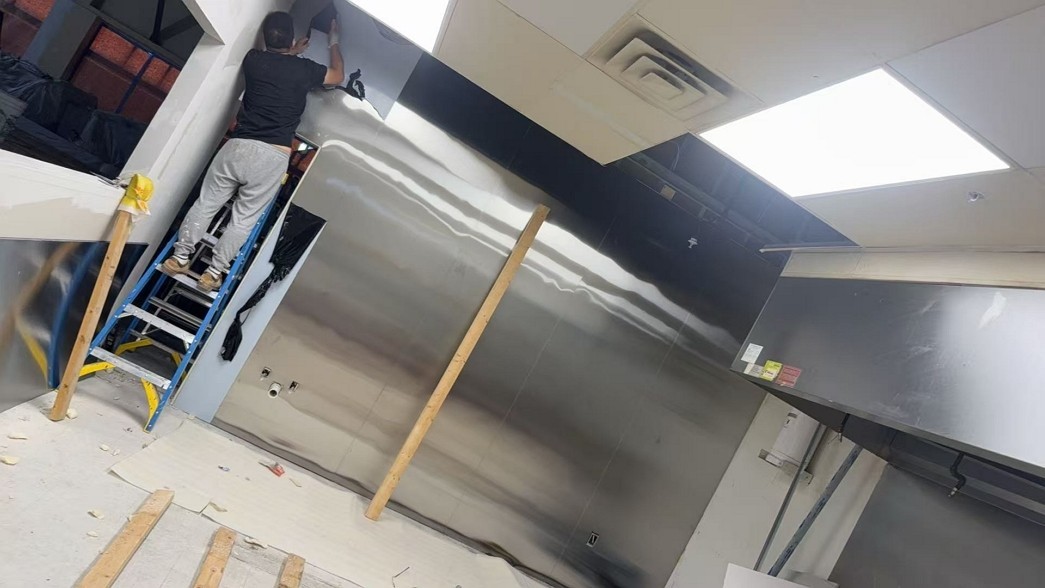 纽约德通装修公司 家庭公寓装修 厨房 卫生间翻新，餐馆 指甲店装修 免费估价