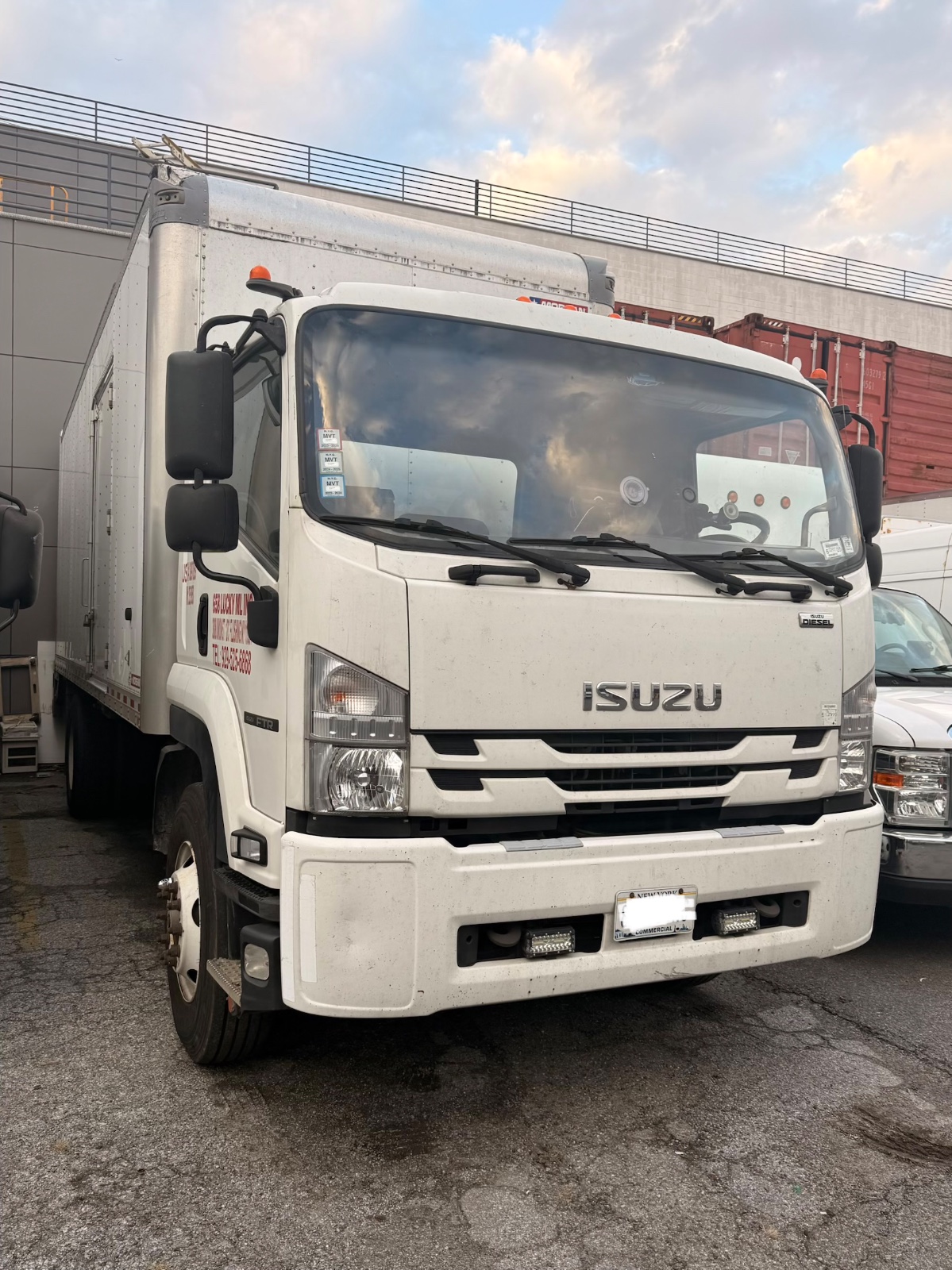 低里程，保养良好，低价出售！！！