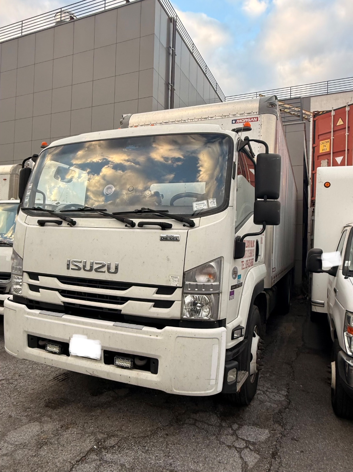 低里程，保养良好，低价出售！！！