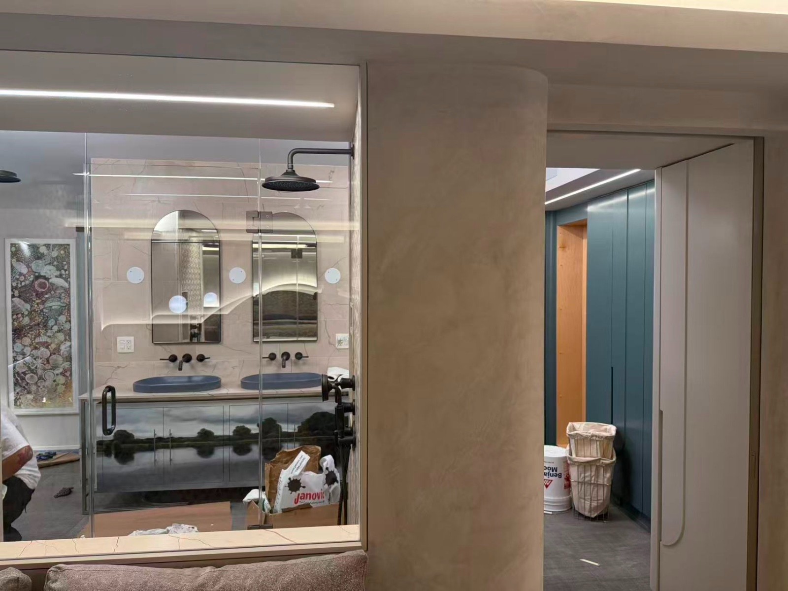 房屋改造 贴瓷砖墙面 工艺油漆、艺术墙（Accent Wall) 木工项目 承接大小工程 做工细致 免费上门估价