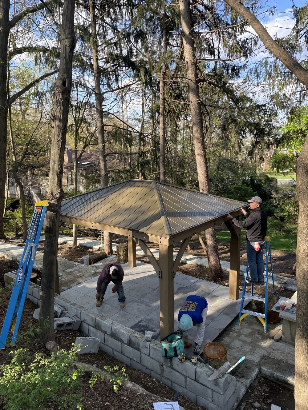 纽约雅饰园林公司-长岛树木管理-砍伐枯树病树，除危险树枝，移除树根 清运砍伐下的树枝 一条龙服务