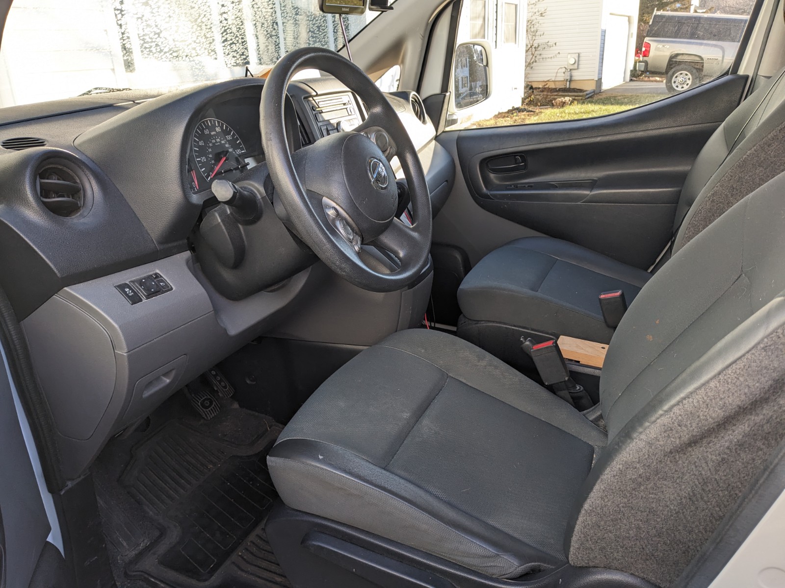 小發財貨車出讓，適合做小生意的老板。