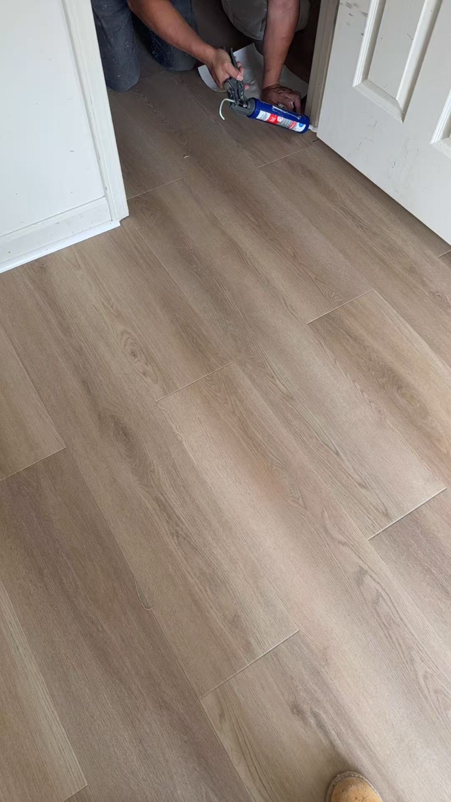 德通装修公司, 专业家庭公寓装修，厨房/浴室/卫生间装修，餐馆/指甲店/按摩店等店铺装修，免费估价