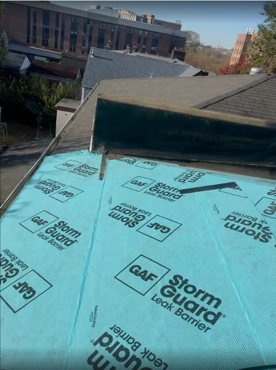 精修屋顶公司 瓦片换新，急修屋顶漏雨，屋顶整修，平顶斜顶屋顶维修/换新，换新屋顶防水层，免费估价