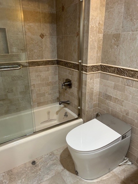 专业装修，技术全面，高质建筑装修，执照/保险  修建游泳池 ，免费估价