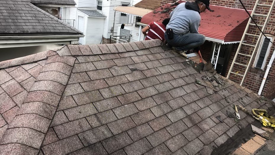 纽约屋顶维修，屋顶修漏防水，找仁辉屋顶公司，专业屋顶维修承接纽约，长岛，新州，康州，宾州项目