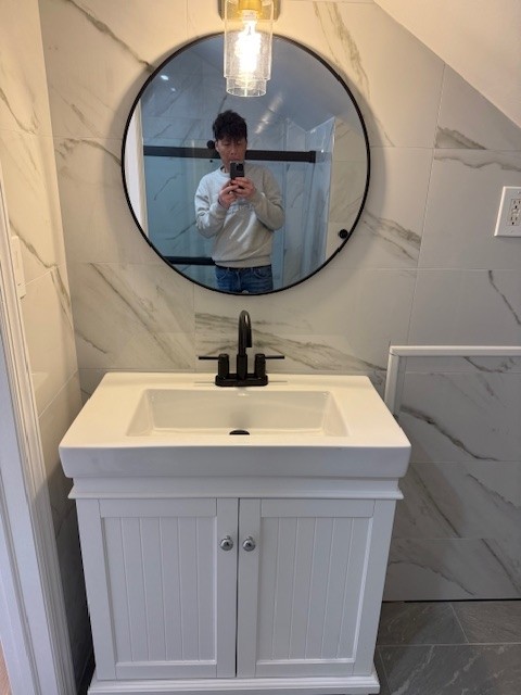 长岛室内装修，店铺装修，苏匠装修团队 陈师傅专精室内装修，厨房浴室住宅和店铺装修大小工程