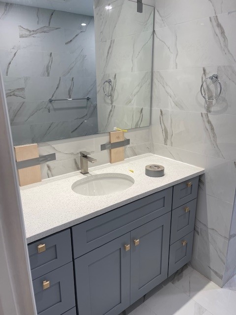 长岛室内装修，店铺装修，苏匠装修团队 陈师傅专精室内装修，厨房浴室住宅和店铺装修大小工程