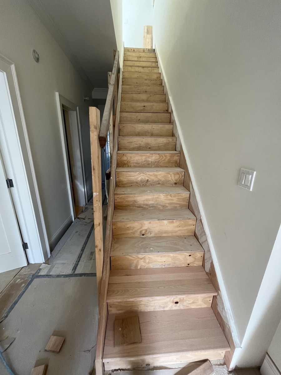 纽约装修公司，厨房装修，厕所翻新，室内外装修，庭院铺砖砌墙，外墙翻新，土木水电，瓷砖水泥