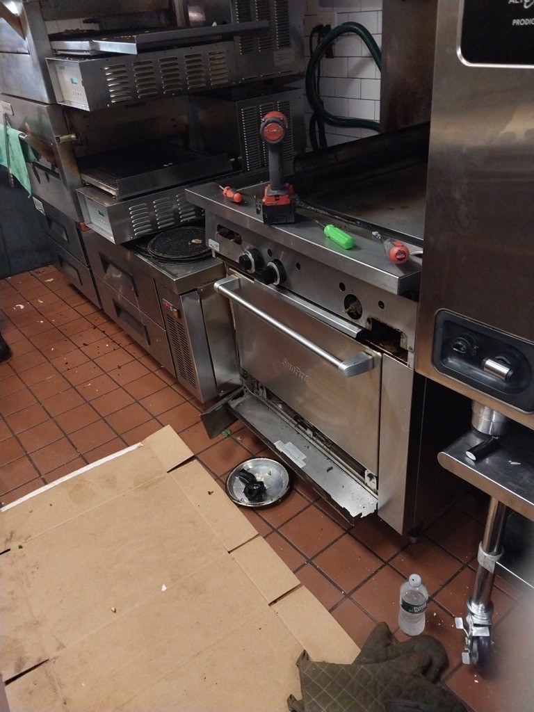 长岛冷暖空调维修公司-永力冷暖9176678893，专精央空调安装/分体空调维修，暖气炉/热水炉/冰箱/码柜/冻库