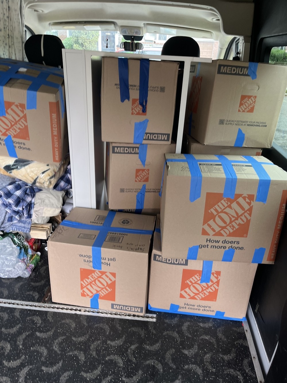 诚信搬家公司–从本地搬家到跨州长途搬家，专业家庭搬家，公司搬迁，学生搬运，商业店面搬迁