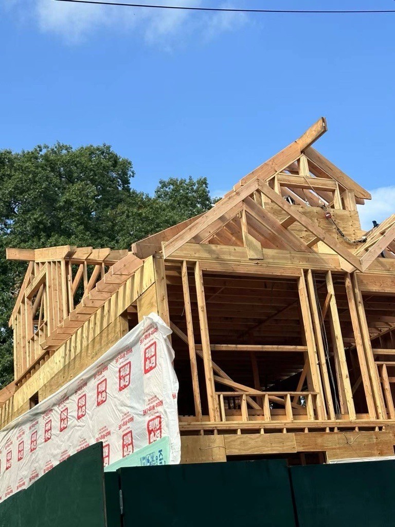 纽约长岛装修公司-金鼎装修，为住宅和店铺餐馆做内外装修，厨房浴室/庭院车道，屋顶/外墙，加层改建