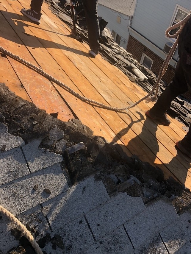 纽约屋顶公司，屋顶修漏水，屋顶防水，找仁辉屋顶公司，专业屋顶维修承接纽约屋顶维修