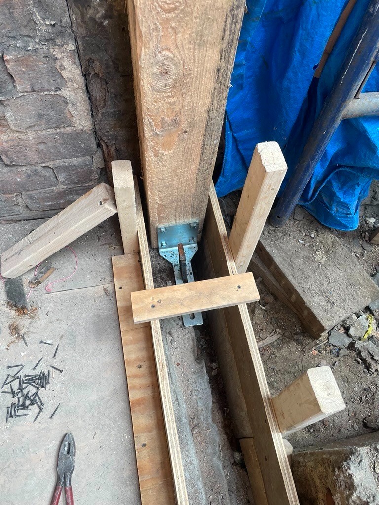 万能装修，接纽约长岛房屋建筑装修项目，住宅公寓装修改建，店铺餐馆翻新，瓷砖木工，技术全面，价格合理