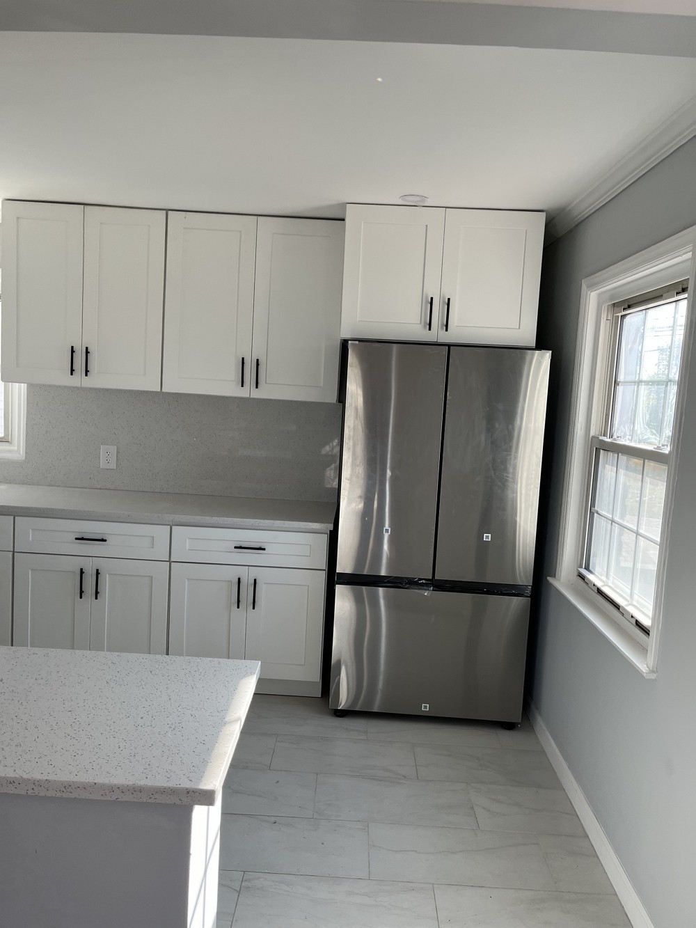 纽约美东门窗安装公司 多年安装更换门窗经验， 从工厂定制门窗， 价格优惠 长岛换新窗户， 更换门窗