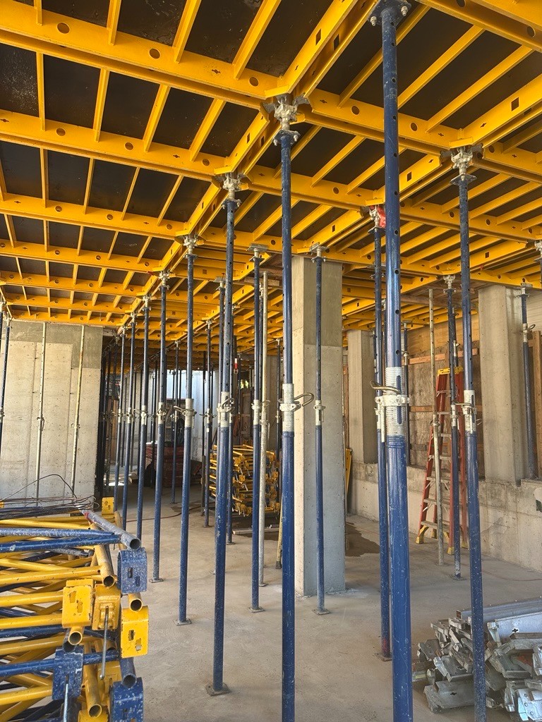 鑫帅建筑装修公司-纽约大型建筑装修，住宅/商业建筑装修，加层改建，精通施工工艺，设计/开工纸/装修施工