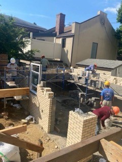 旭日建筑装修公司承接纽约公寓内外装修，厨房浴室/瓷砖地板/门窗翻新，庭院改造，水电/泥水，免费估价