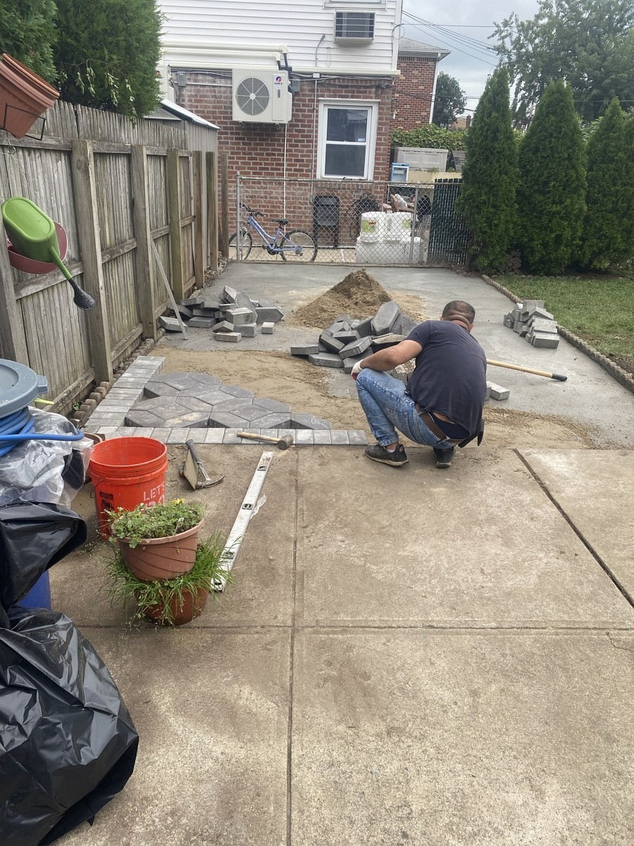 好运装修公司承接店铺装修,餐馆装修,办公室/诊所装修,家庭住宅装修,联系朱师傅