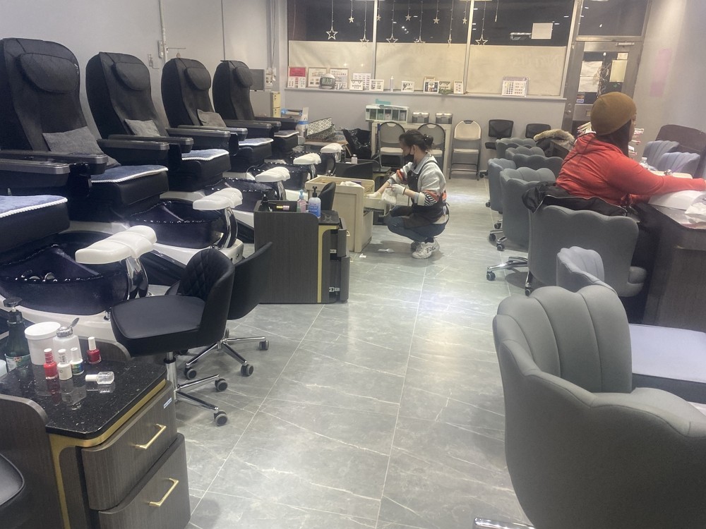 好运装修公司承接店铺装修,餐馆装修,办公室/诊所装修,家庭住宅装修,联系朱师傅