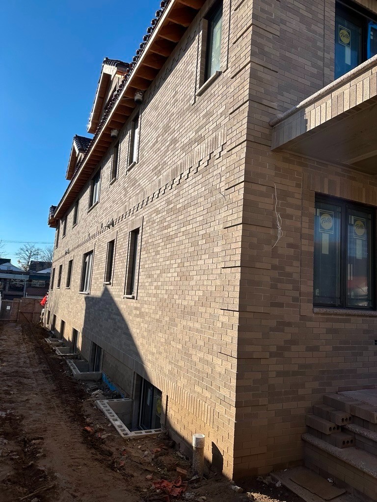 鑫帅建筑装修公司 房屋建筑装修 住宅/商业建筑工程 加层改建，精通施工质量管理，设计/开工纸/施工管理