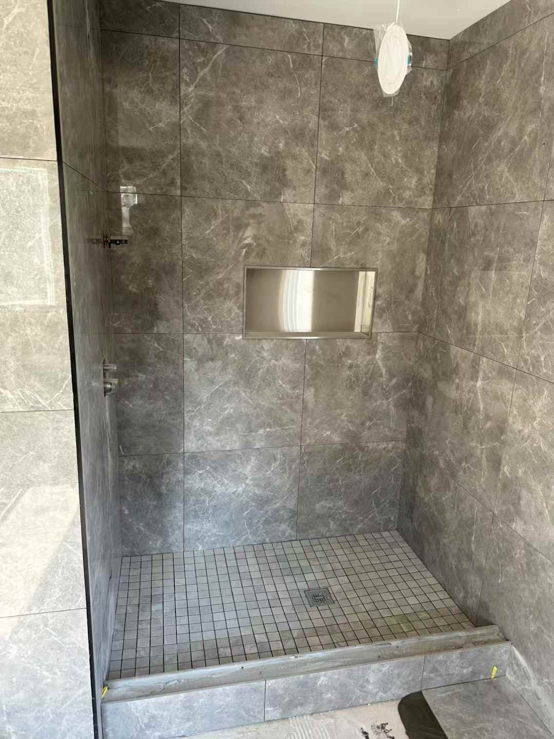 专业贴各种瓷砖30年经验！