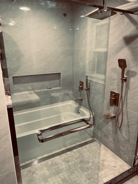 康福装修 - 纽约皇后区房屋装修，法拉盛装修公司，25年内外装修，厨浴/地板/门窗/车道/外墙，免费估价