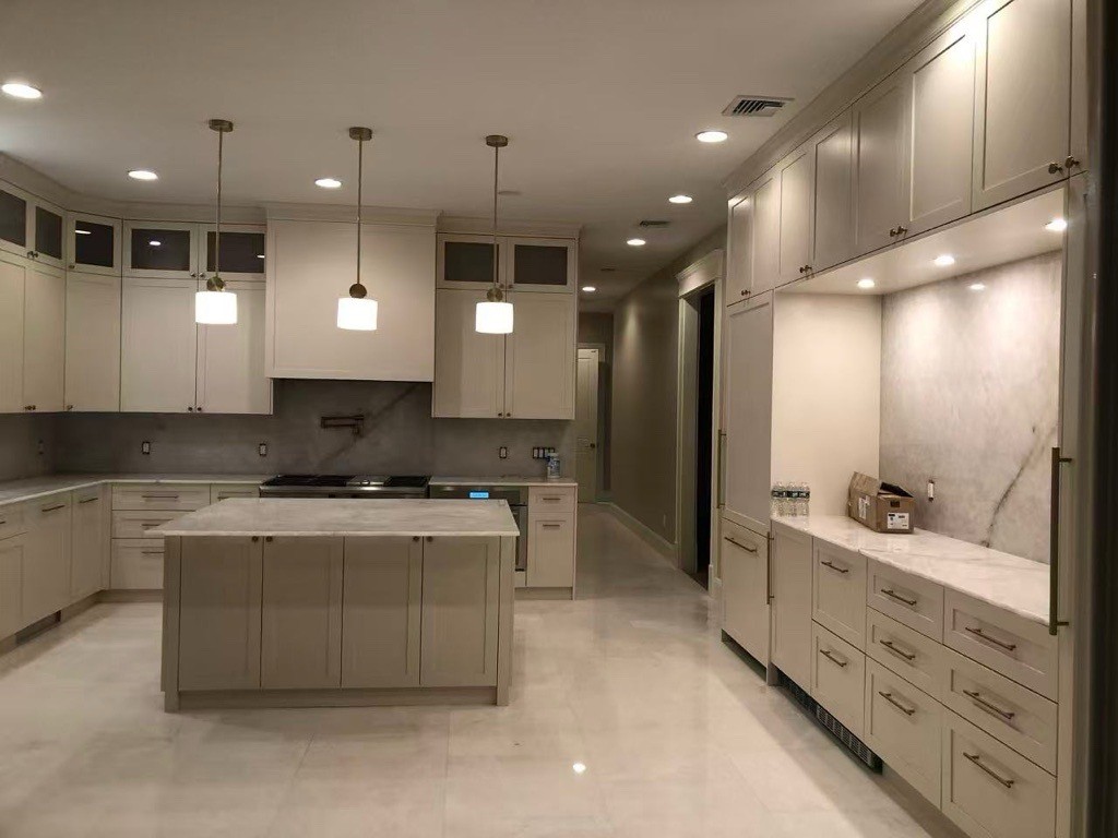 美居装修-室内外装修-厨房卫生间装修--专业装修师傅提供一条龙服务，正规执照公司-免费上门估价