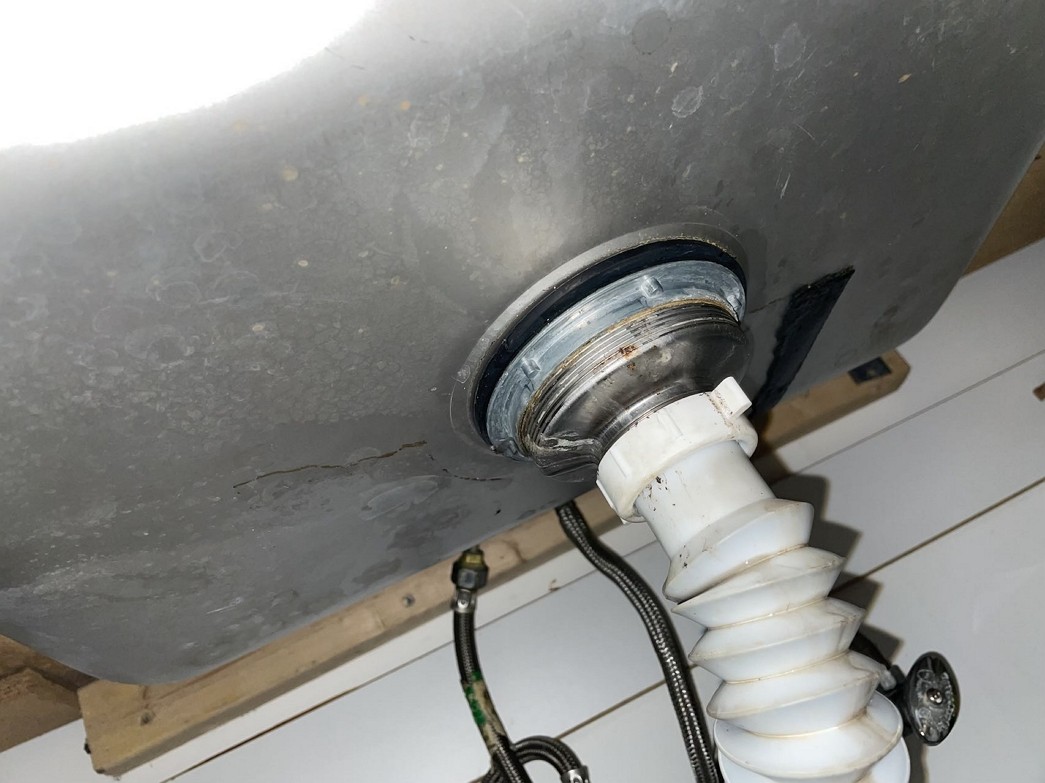 纽约实达通管公司：通水管服务价格最合理，通下水道，急修水管堵塞，急修漏水，包通水管，急修水管漏水